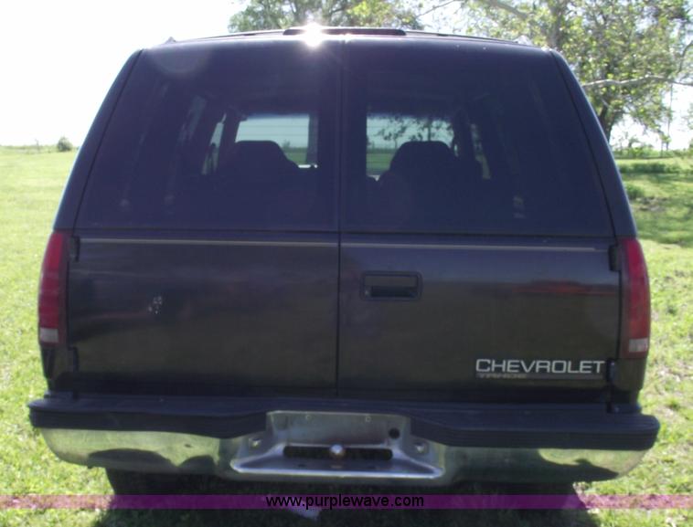 image for item 5582 1995 Chevrolet Tahoe K1500 LT SUV