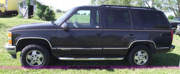 image for item 5582 1995 Chevrolet Tahoe K1500 LT SUV