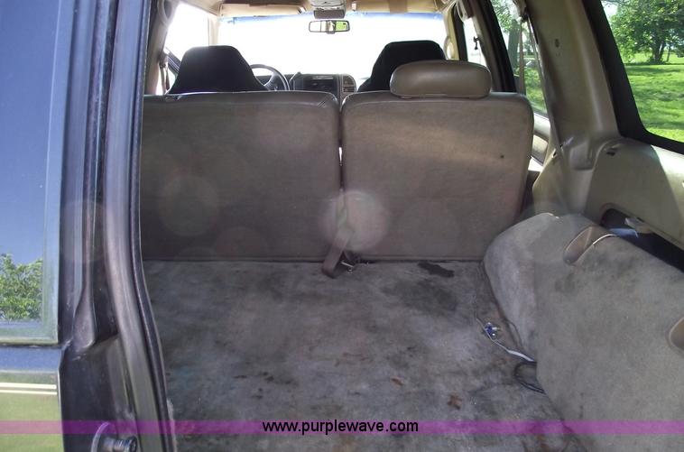 image for item 5582 1995 Chevrolet Tahoe K1500 LT SUV