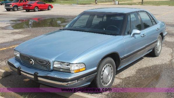 image for item 6232 1992 Buick LeSabre Limited