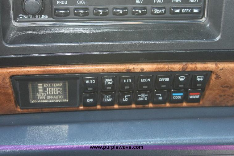 image for item 6232 1992 Buick LeSabre Limited