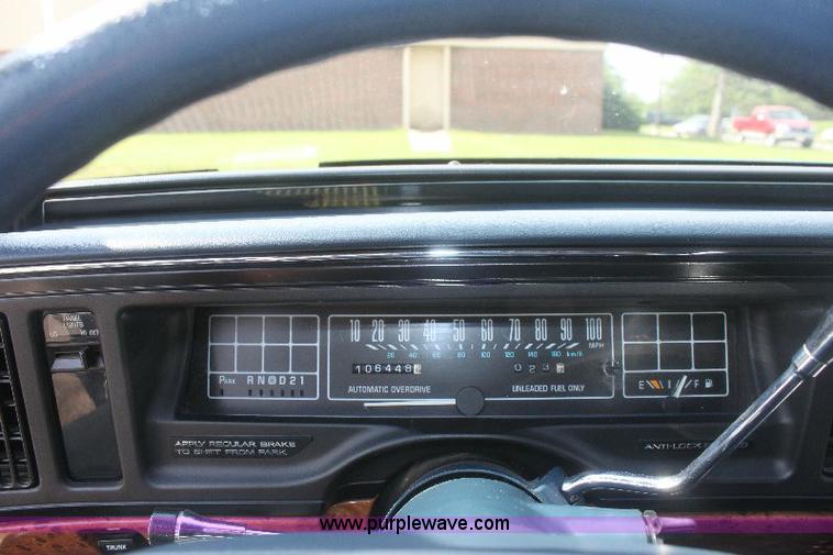 image for item 6232 1992 Buick LeSabre Limited