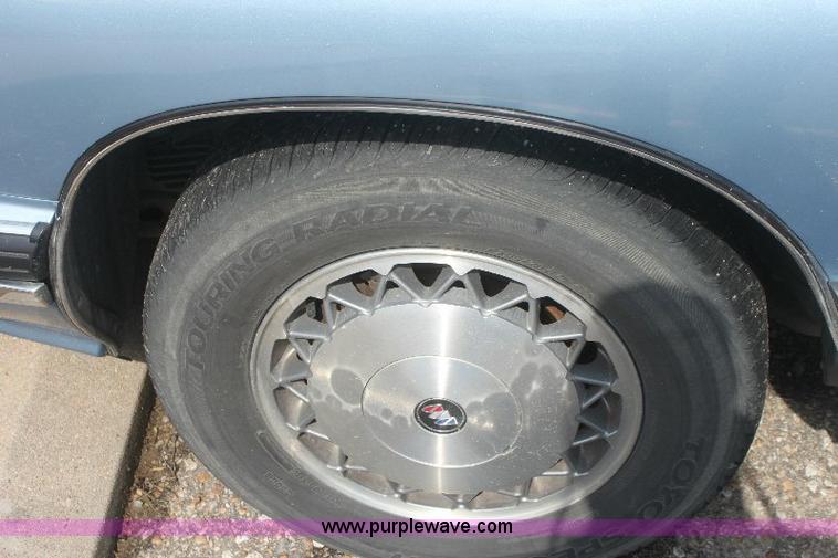 image for item 6232 1992 Buick LeSabre Limited