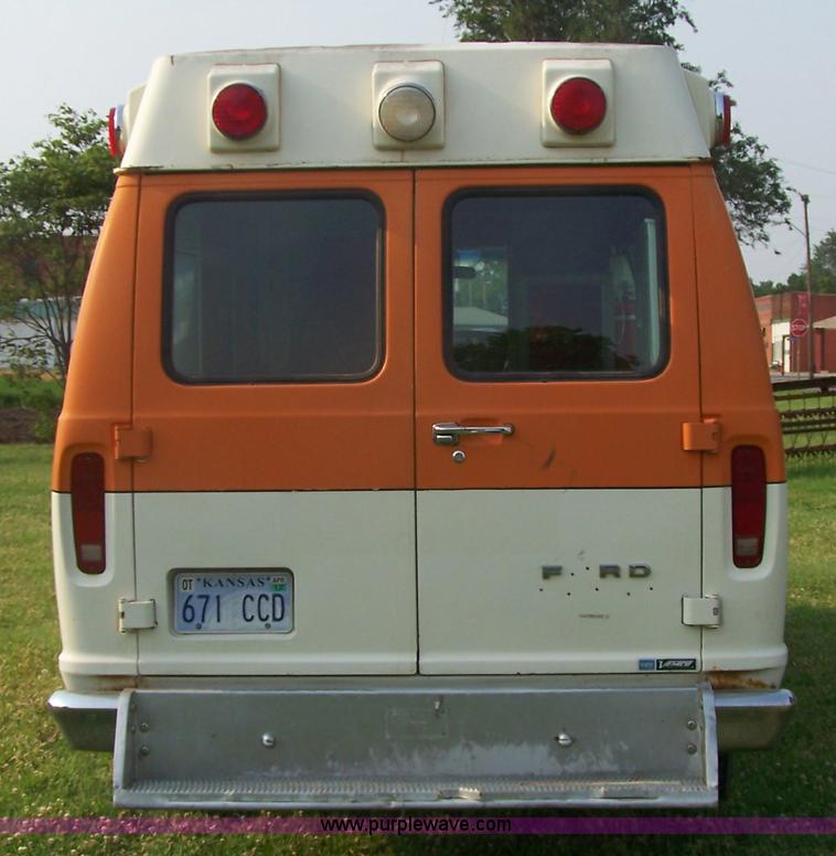 image for item 7361 1979 Ford E350 ambulance