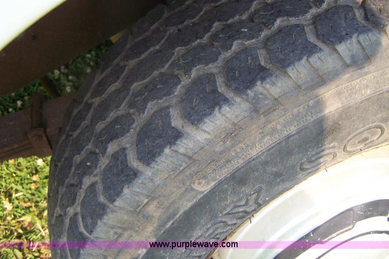 image for item 7361 1979 Ford E350 ambulance