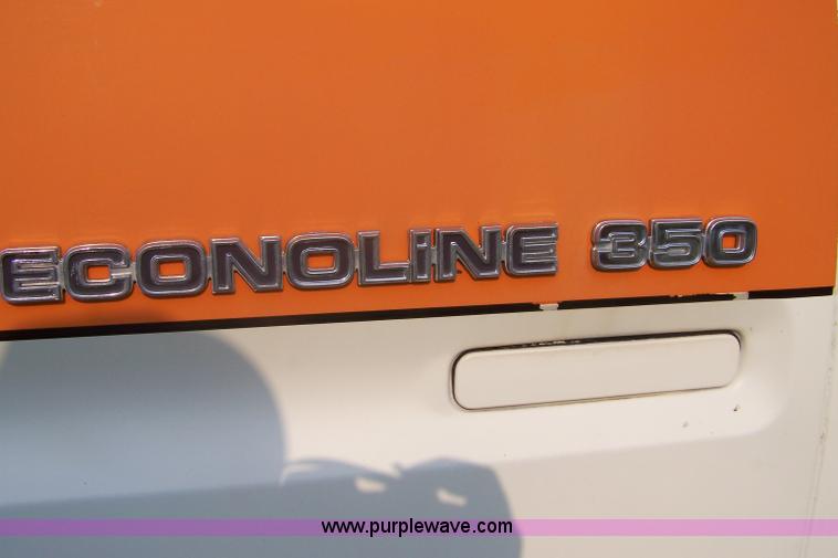 image for item 7361 1979 Ford E350 ambulance