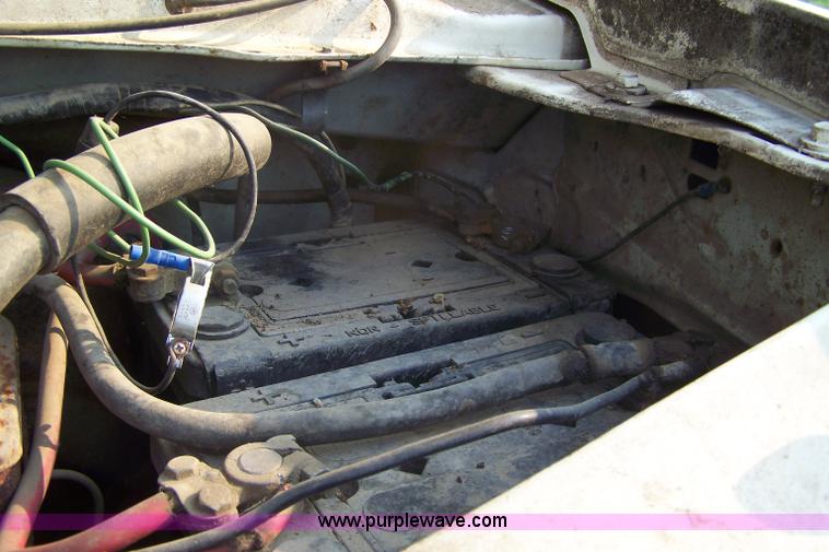 image for item 7361 1979 Ford E350 ambulance