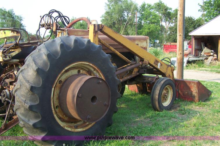 image for item 7362 1960 Cockshutt 570 tractor