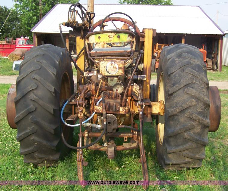 image for item 7362 1960 Cockshutt 570 tractor