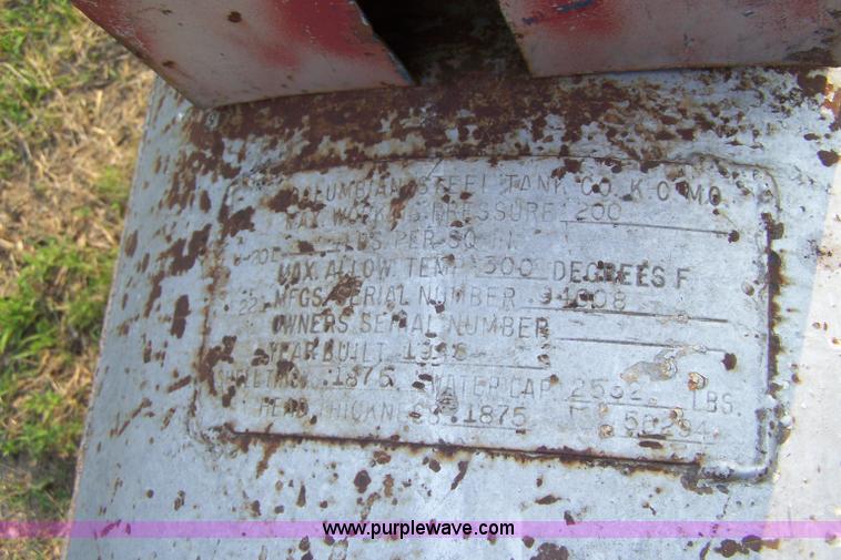 image for item 7364 LP tank