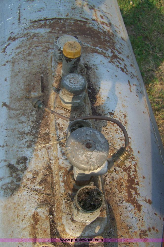 image for item 7364 LP tank