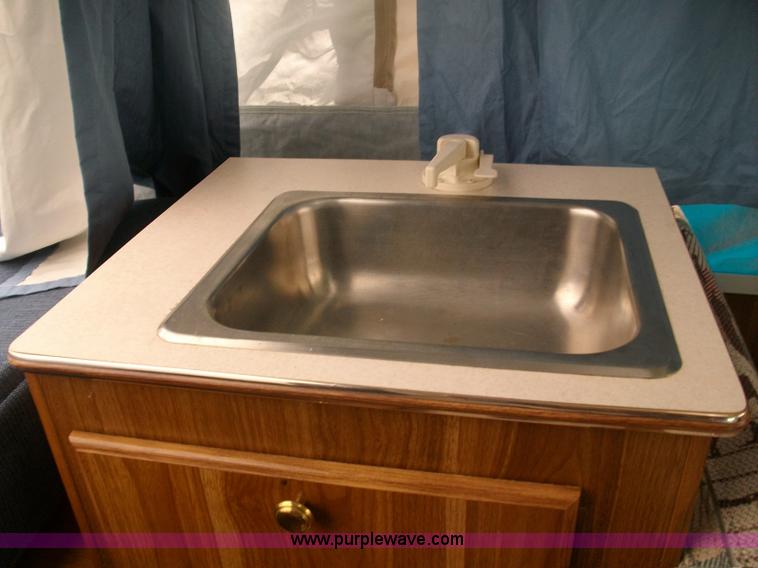 image for item A1012 1997 Rockwood 1640 Freedom pop up camper