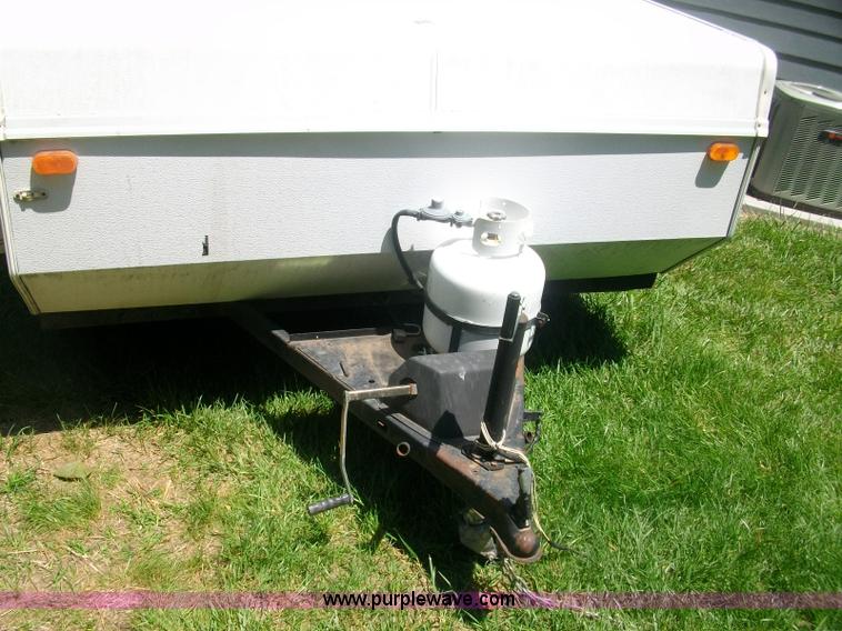 image for item A1012 1997 Rockwood 1640 Freedom pop up camper