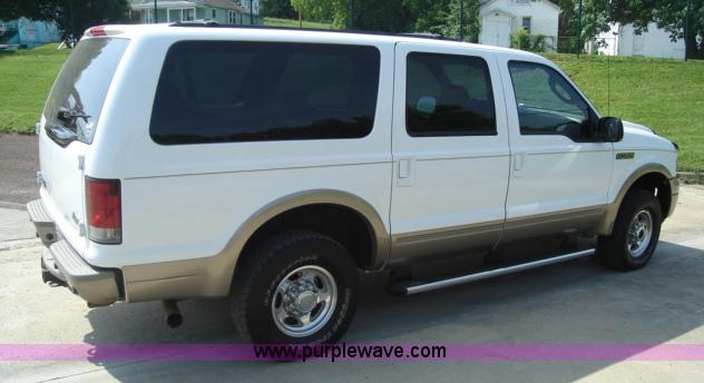 image for item A2058 2005 Ford Excursion Eddie Bauer SUV