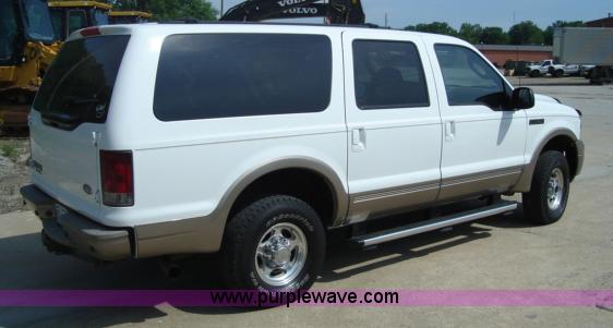 image for item A2058 2005 Ford Excursion Eddie Bauer SUV