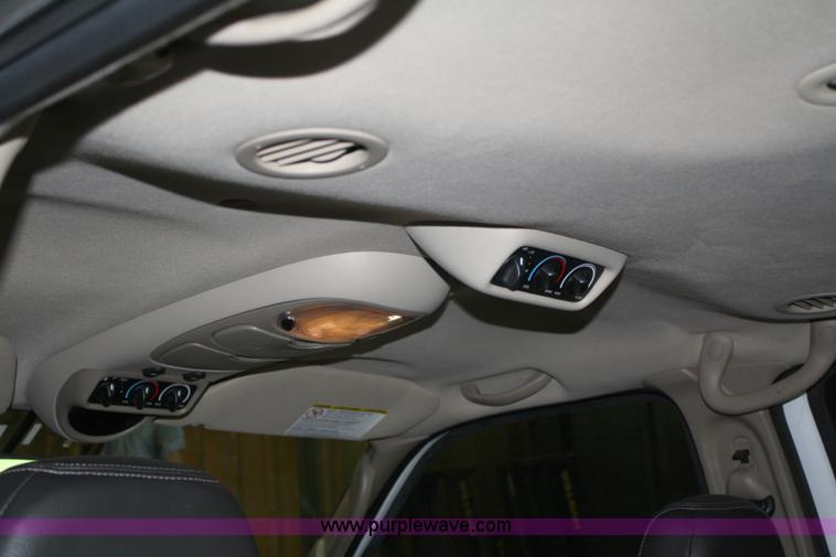 image for item A2058 2005 Ford Excursion Eddie Bauer SUV