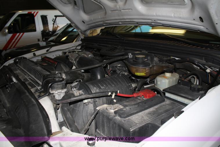 image for item A2058 2005 Ford Excursion Eddie Bauer SUV