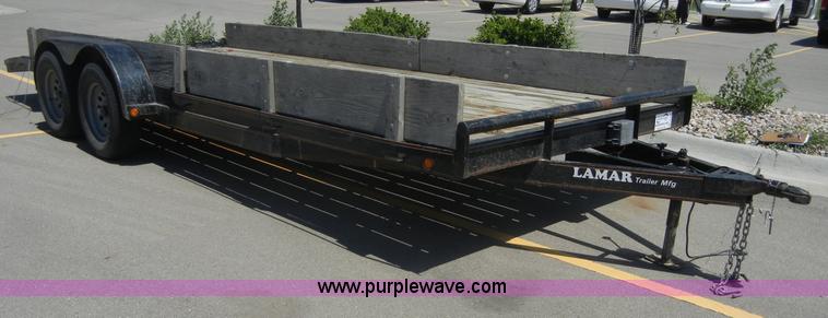 image for item A3004 2006 Lamar 20' tandem axle trailer
