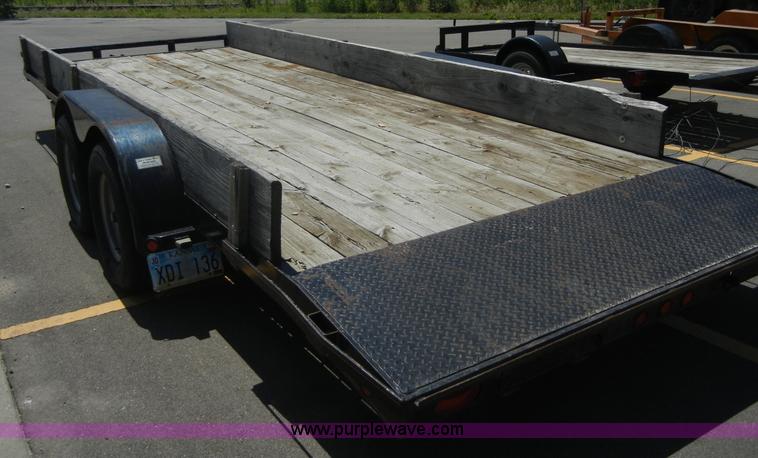 image for item A3004 2006 Lamar 20' tandem axle trailer