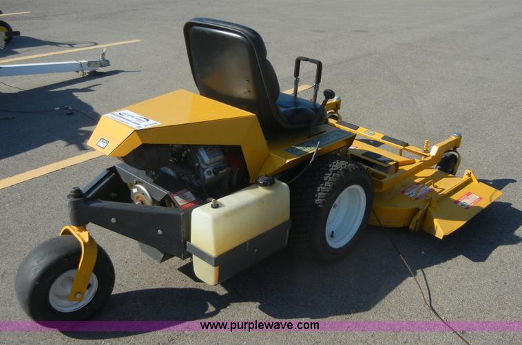 image for item A3008 Walker MBSD zero turn mower