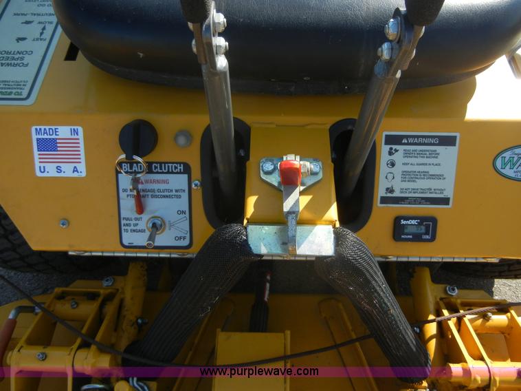 image for item A3008 Walker MBSD zero turn mower