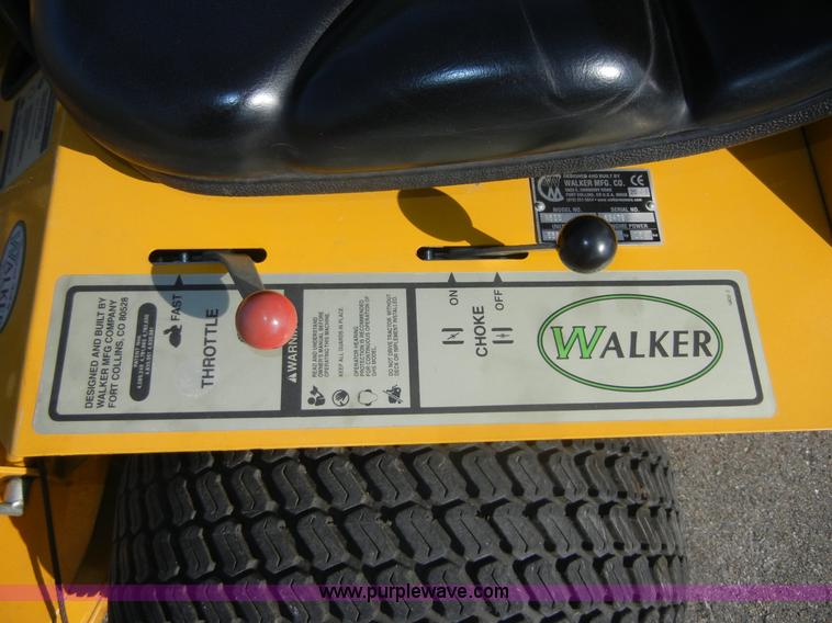 image for item A3008 Walker MBSD zero turn mower