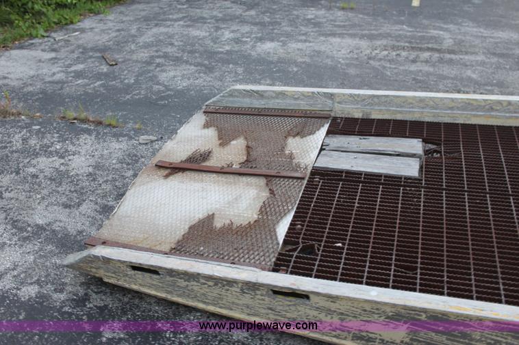 image for item A3694 Copper lay portable loading ramp