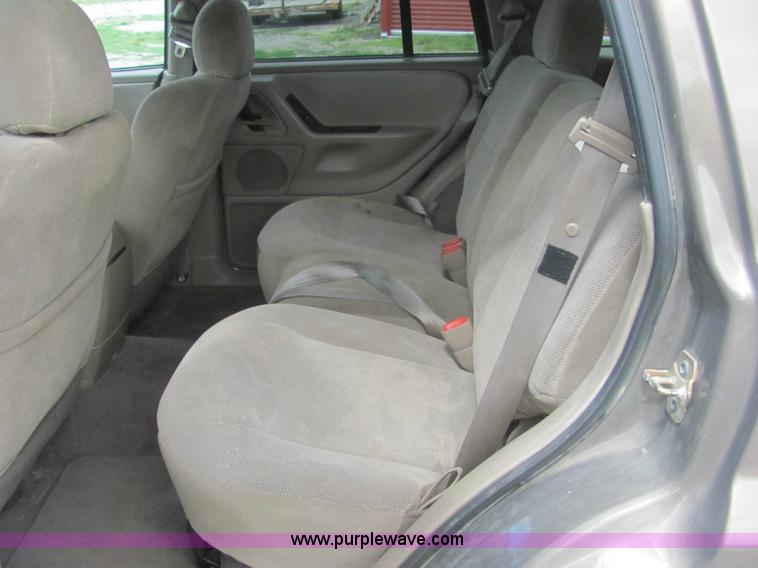 image for item A3748 2001 Jeep Grand Cherokee Laredo SUV