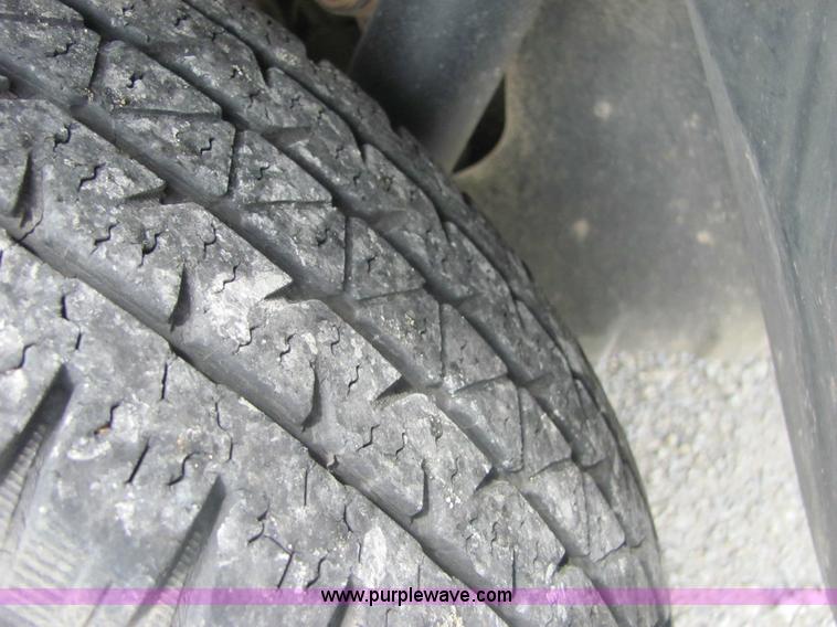 image for item A3748 2001 Jeep Grand Cherokee Laredo SUV