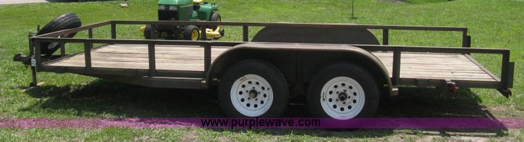 image for item A4257 1993 Diamond C 16' tandem axle flatbed trailer
