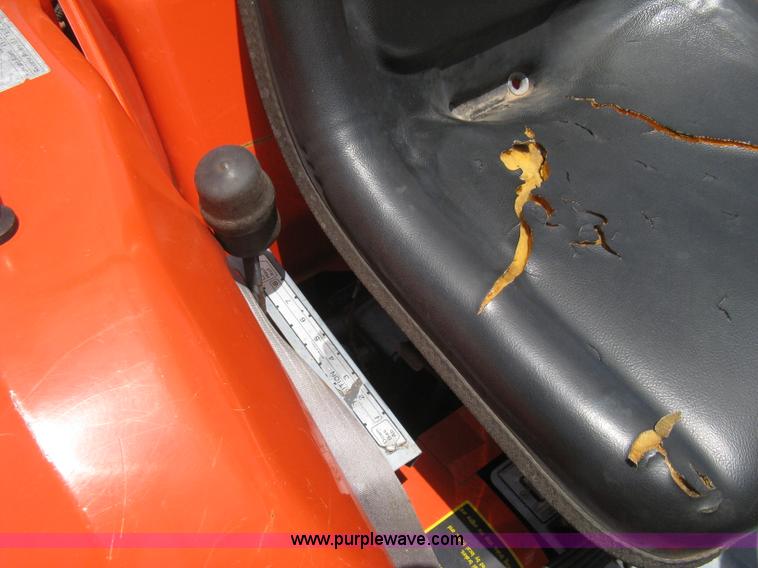 image for item A4259 Kubota B2150 MFWD tractor