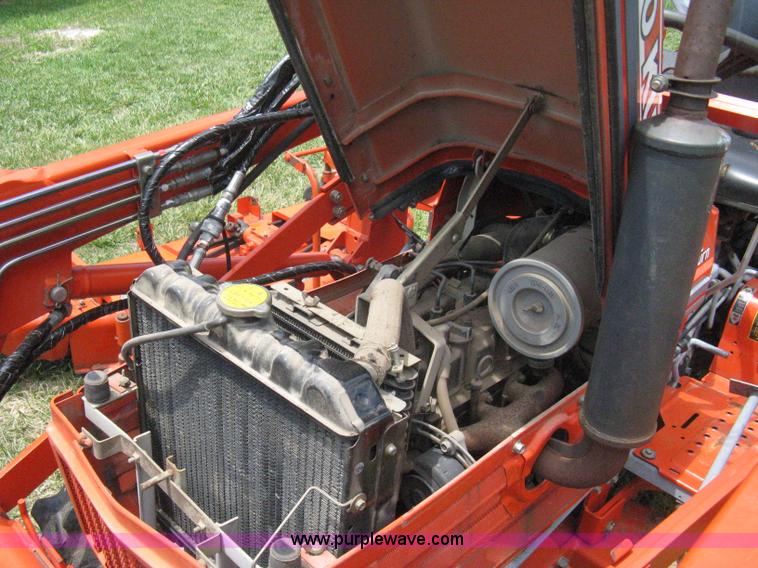 image for item A4259 Kubota B2150 MFWD tractor