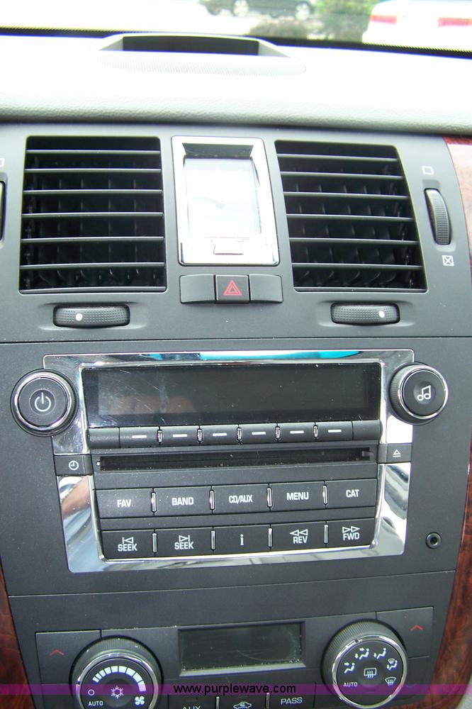 image for item A4600 2006 Cadillac DTS