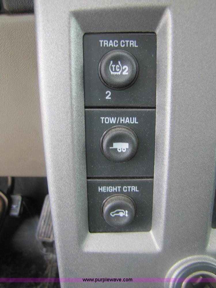 image for item A5100 2003 Hummer H2