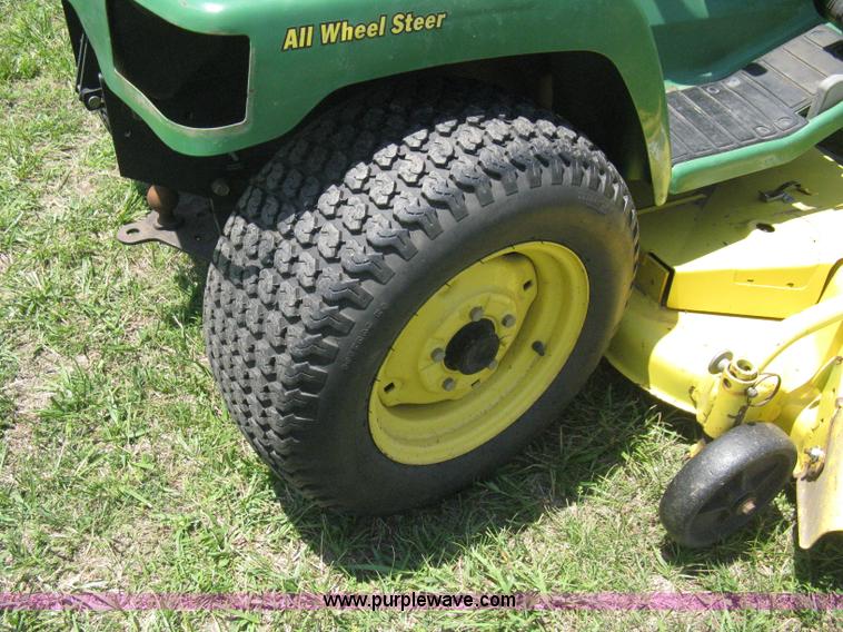 image for item A9499 John Deere 425 lawn tractor