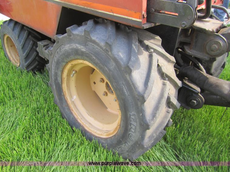 image for item 3177 Ditch Witch 255SX vibratory plow