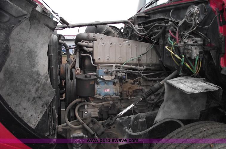 image for item 5407 1987 Ford LS9000 dump truck