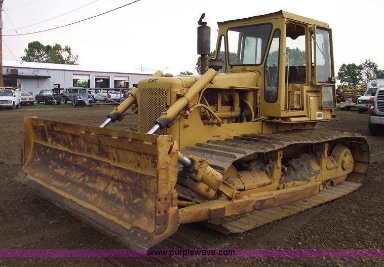 image for item 5408 Caterpillar D5B dozer