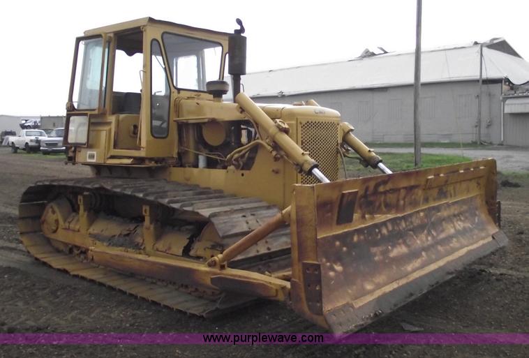 image for item 5408 Caterpillar D5B dozer