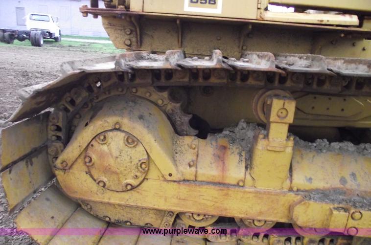 image for item 5408 Caterpillar D5B dozer