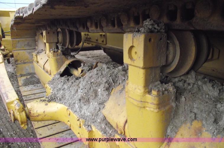 image for item 5408 Caterpillar D5B dozer