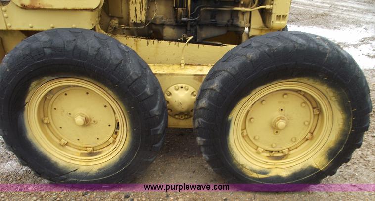 image for item 5409 Caterpillar 112 motor grader
