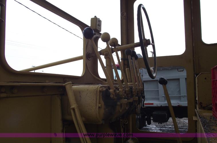 image for item 5409 Caterpillar 112 motor grader