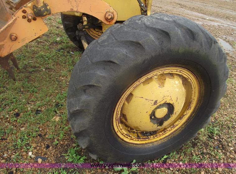 image for item 5410 Adams Wabco 440 motor grader