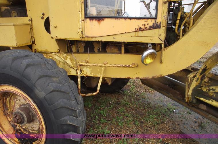 image for item 5410 Adams Wabco 440 motor grader