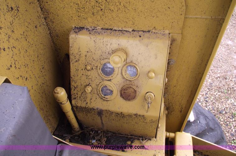 image for item 5418 Allis Chalmers 45 motor grader