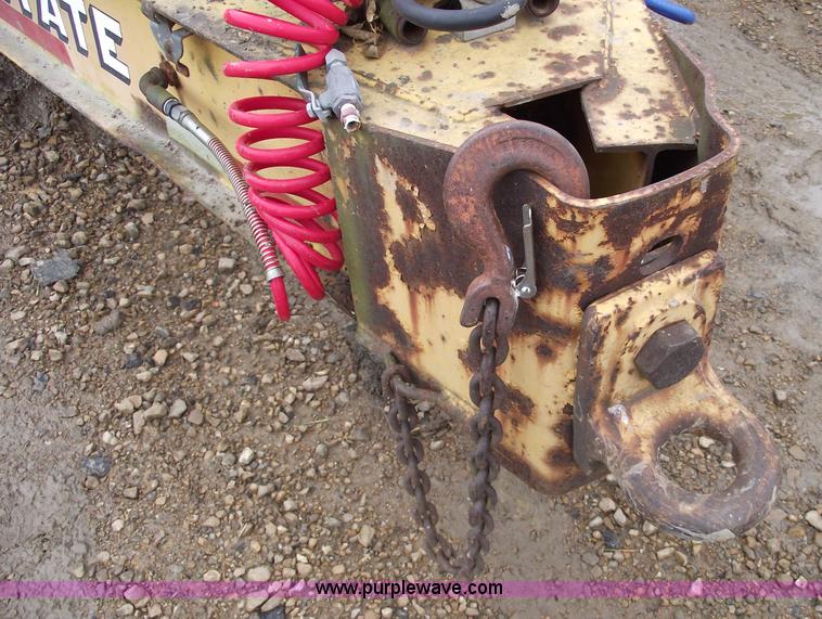 image for item 5419 1987 Interstate 16BST flatbed trailer