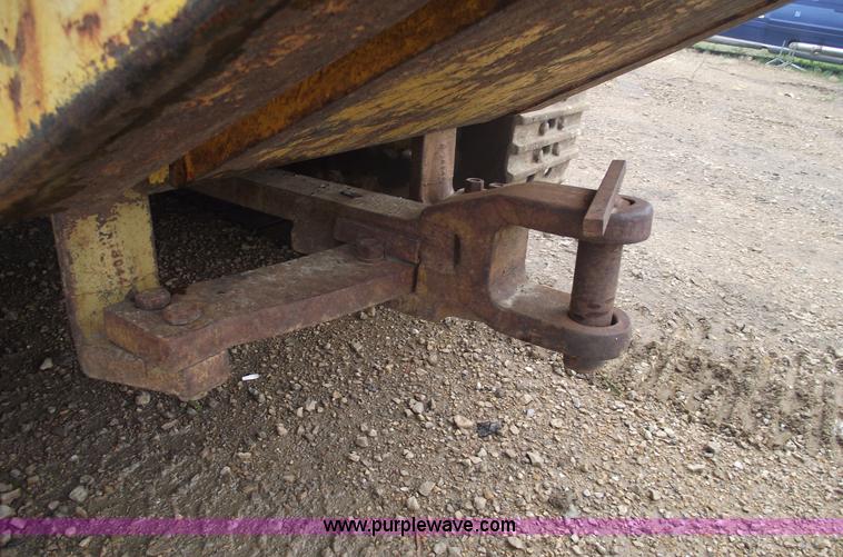 image for item 5425 1966 Case 1150 track loader