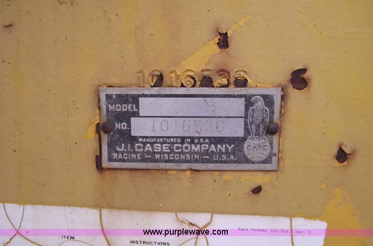 image for item 5425 1966 Case 1150 track loader