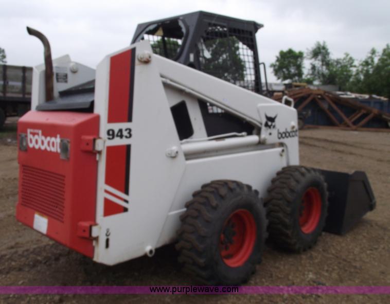 image for item 5427 1992 Bobcat 943 skid steer